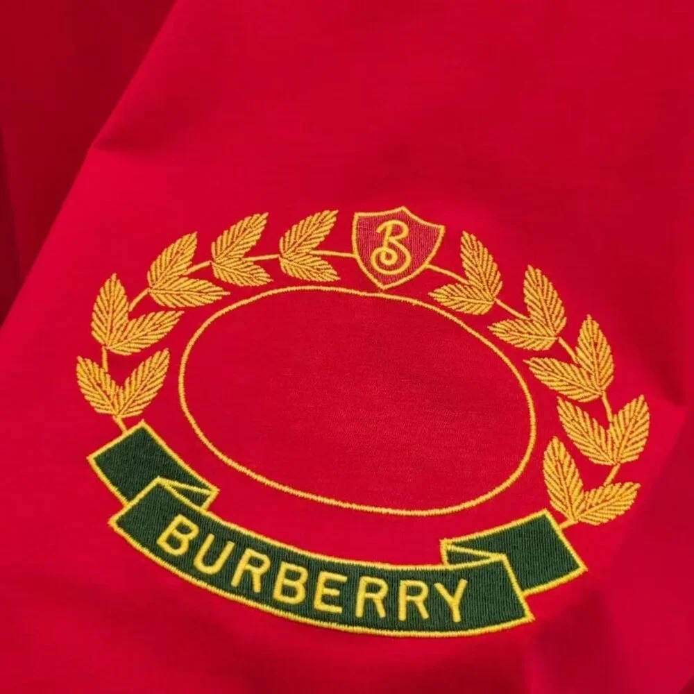NWT Authentic BURBERRY Oak Leaf Crest Oversized T-Shirt red